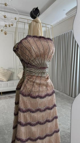 فستان سهره فخم بيج