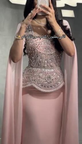 فستان سهره فخم وردي