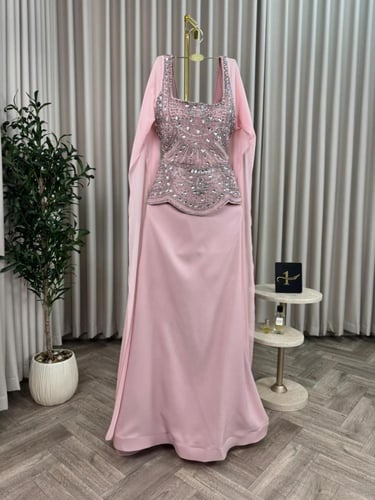 فستان سهره فخم وردي