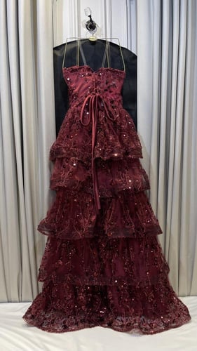 فستان سهره فخم برغندي