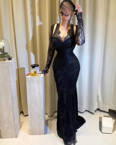 فستان سهره دانتيل اسود ناعم