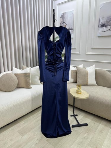 فستان سهره مخمل كحلي ناعم