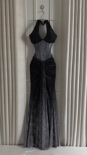 فستان سهره اسود ورصاصي