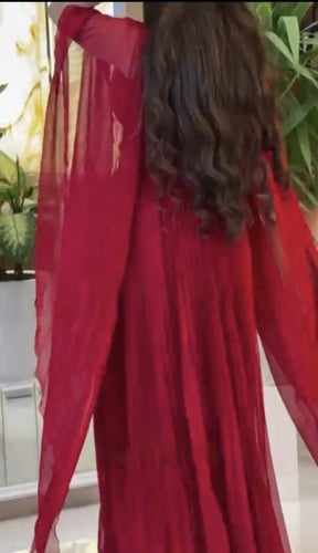 فستان سهره احمر