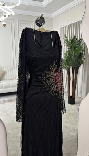 فستان سهره اسود ناعم وأنيق جدا