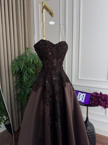 فستان سهره بني فخم