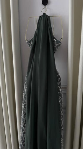 فستان سهره فخم زيتي