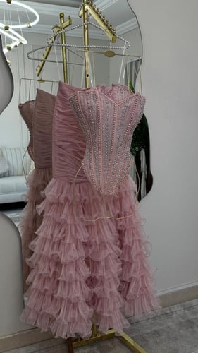 فستان سهره وردي كورسيه