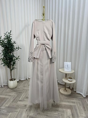 فستان سهره ناعم رصاصي