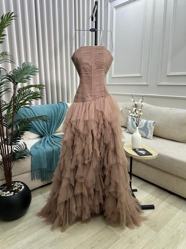 فستان سهره فخم بيج