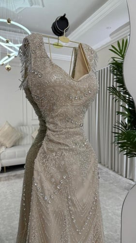 فستان سهره فخم بيج