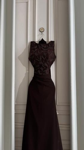 فستان سهره بني ناعم