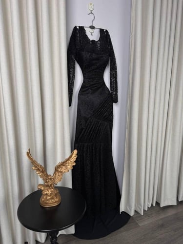 فستان سهره دانتيل اسود ناعم