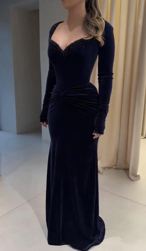 فستان سهره مخمل كحلي ناعم