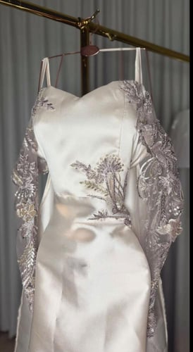 فستان ملكه فخم