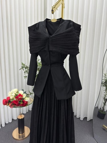 فستان سهره اسود ناعم