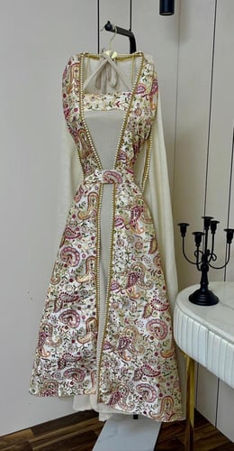 فستان سهره ناعم