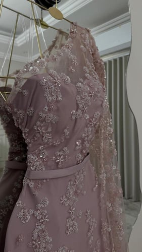 فستان سهره وردي فخم