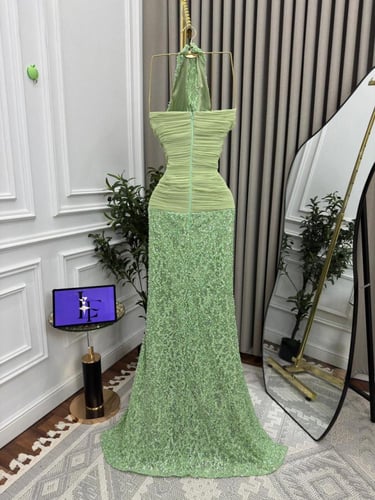 فستان سهره فخم تفاحي