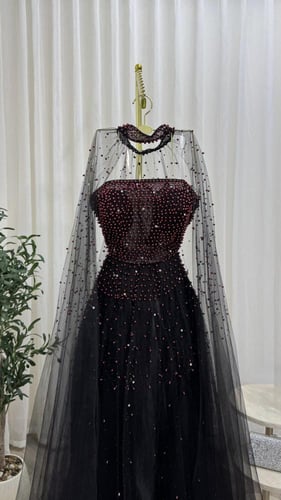 فستان سهره اسود. راقي