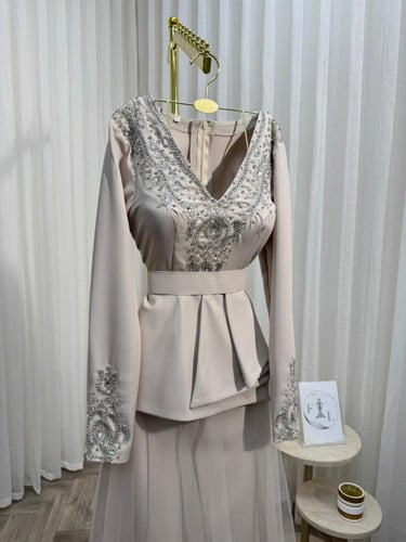 فستان سهره ناعم رصاصي