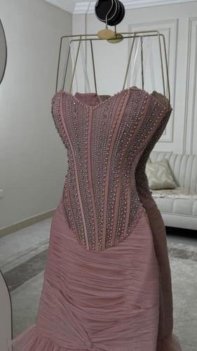 فستان سهره وردي كورسيه