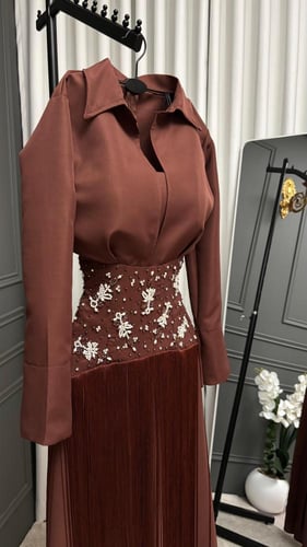 جمبسوت. راقي