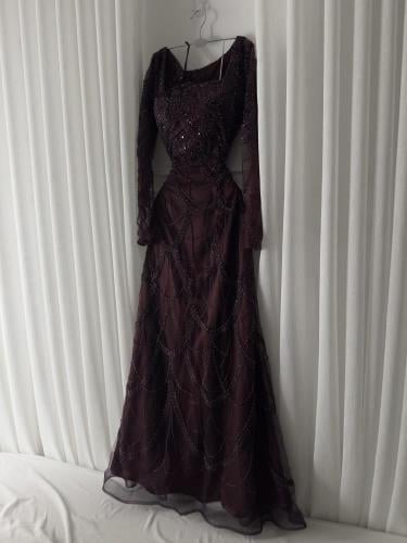 فستان سهره فخم برغندي