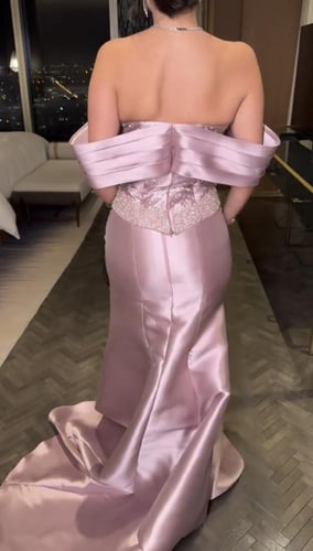 فستان سهره ملكه وردي فخم