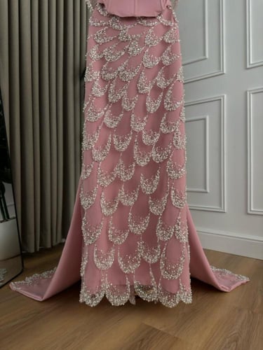 فستان سهره فخم وردي