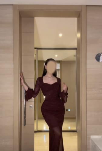 فستان سهره برغندي ناعم