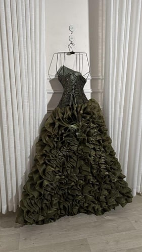 فستان سهره زيتي فخم