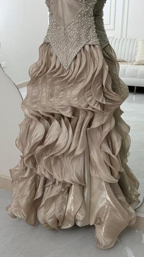 فستان سهره فخم بيج