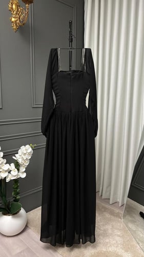 فستان سهره اسود ناعم