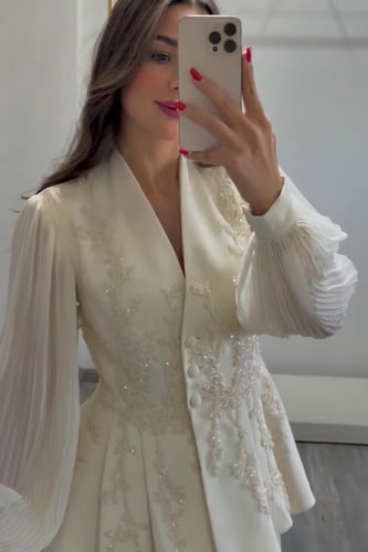 فستان سهره راقي وناعم