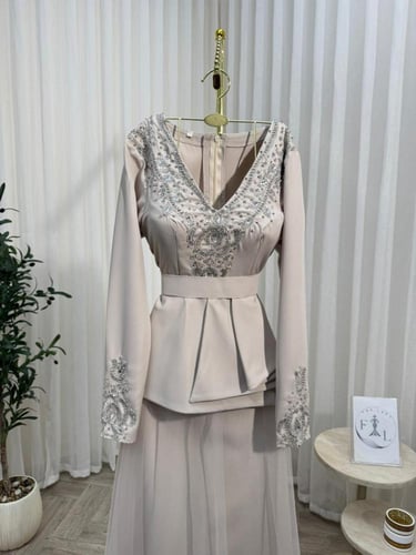 فستان سهره ناعم رصاصي