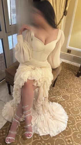 فستان وجدان سهره سكري راقي جدا