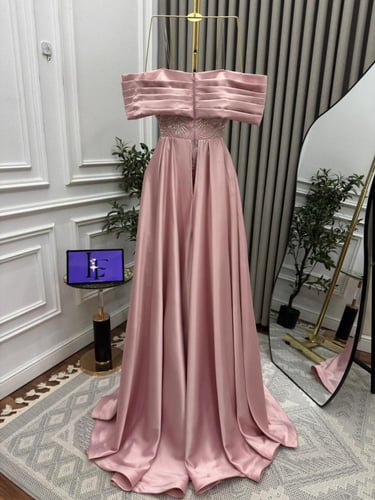 فستان سهره وردي فخم