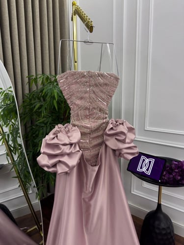 فستان سهره فخم وردي