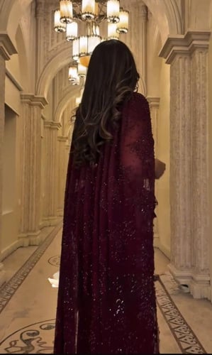 فستان سهره فخم برغندي