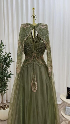فستان سهره فخم زيتي