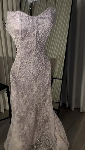 فستان سهره فخم وردي