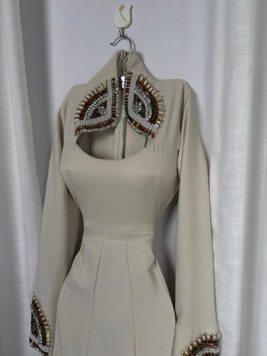 فستان سهره فخم وناعم