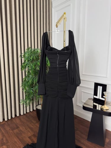 فستان وجدان سهره اسود راقي