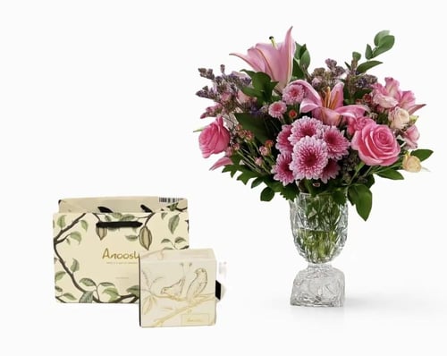 البهجة في مزهرية / مع شوكلاتة باتشي او فيريرو او ا...