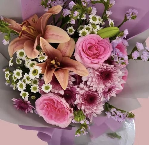 باقة رقيقة ومبهجة