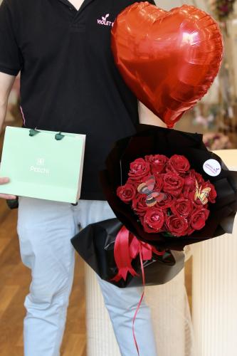 هدية رومانسية خاصة مع شوكولاتة فيريرو او باتشي