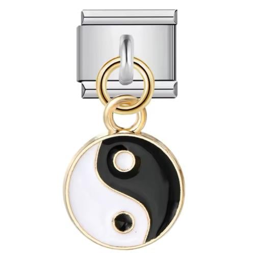Hanging yingyang