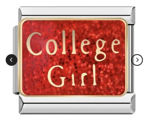 College girl- فتاة جامعية