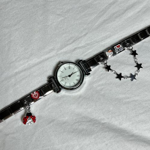 ساعه تشارم منسقه ومركبه